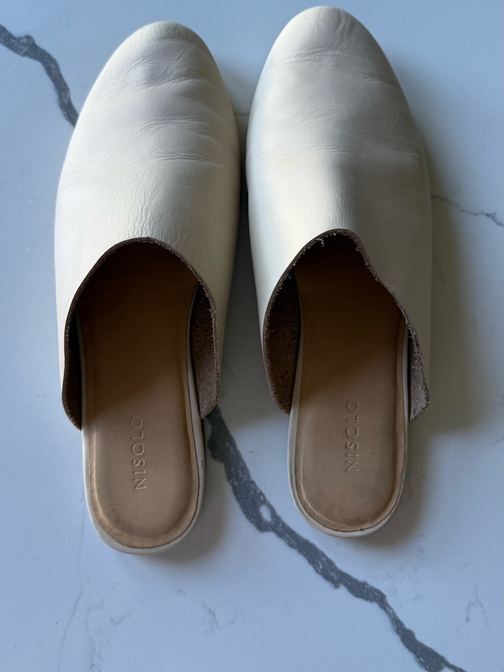 Nisolo Ivory Leather Slip-On Mules